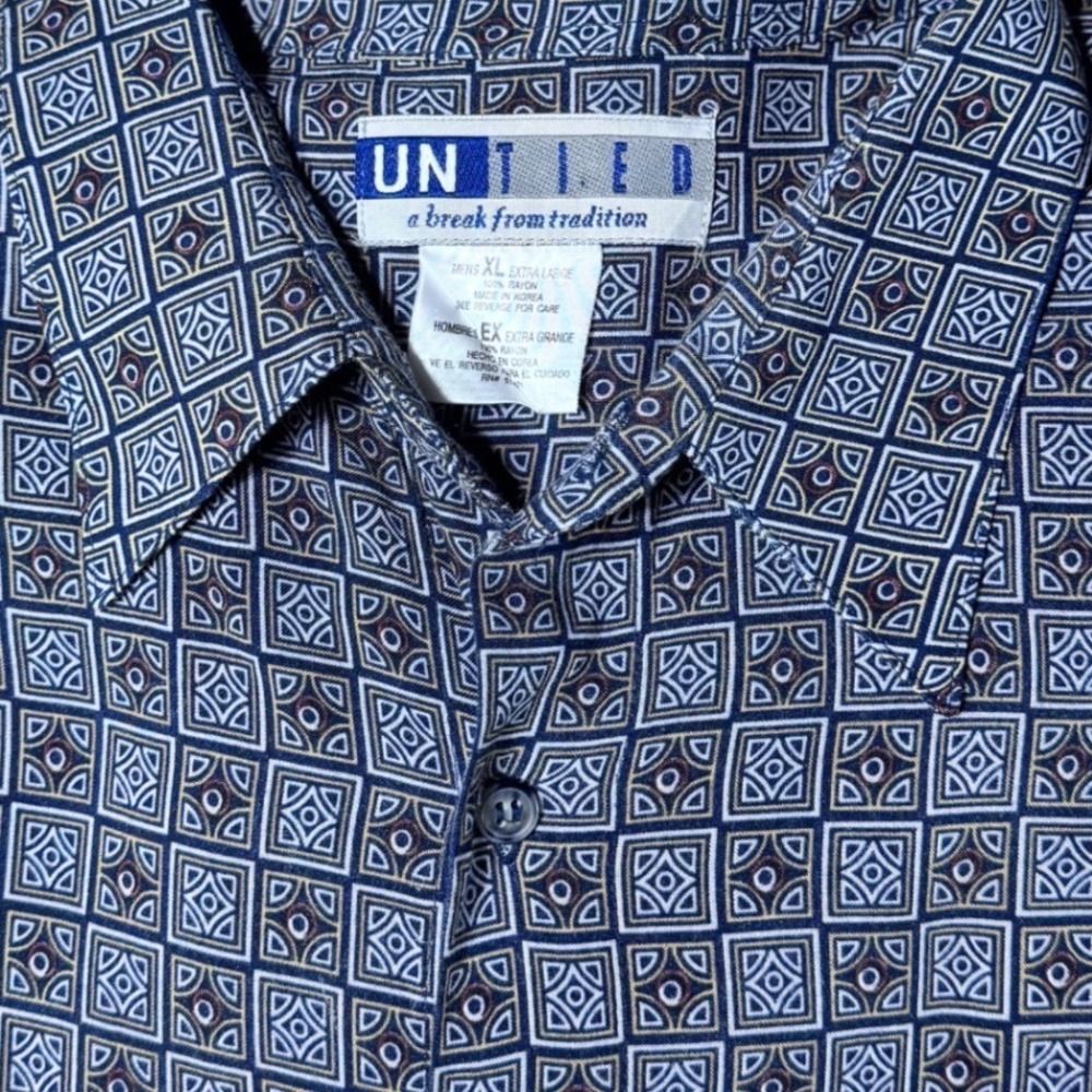 Untied‎ Shirt Rayon Geometric Print Blue Gray XL Vintage Y2K Resort Retro